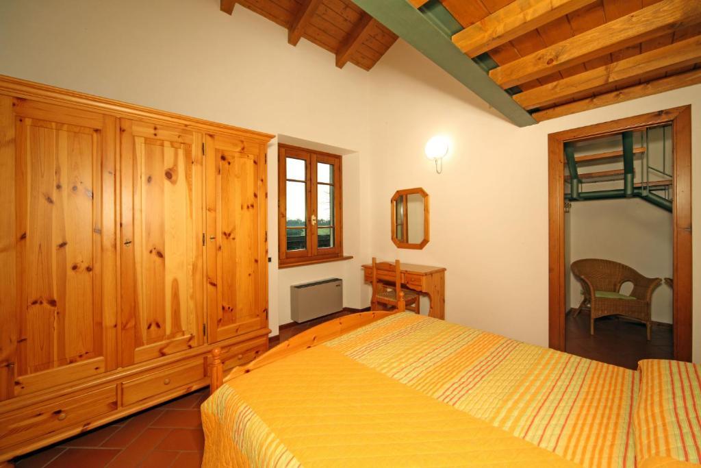 منزل الضيف سان فيليتْشي ديل بيناكو  في Agriturismo La Breda الغرفة الصورة